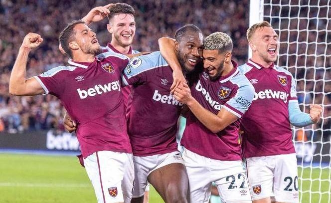 南安普顿击败伯恩利,赢得连胜 南安普顿击败伯恩利,赢得连胜