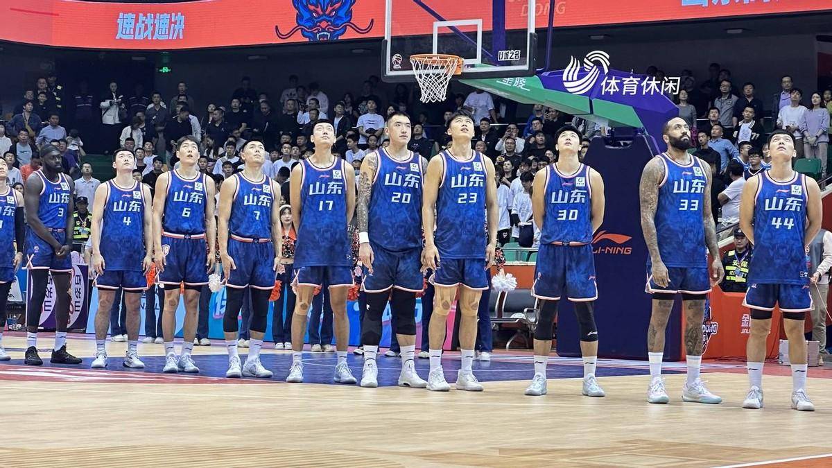 山东男篮浴火重生,再次证明实力不容忽视 山东男篮浴火重生,再次证明实力不容忽视