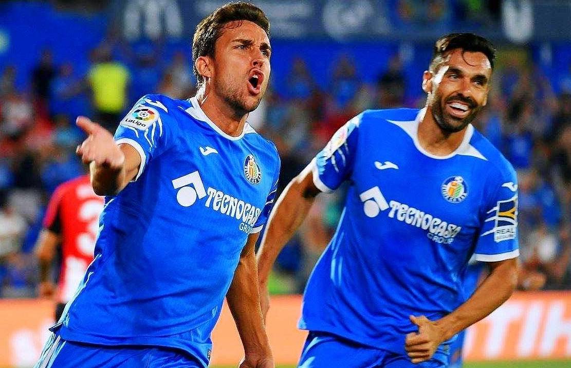 拉托尔马对巴厘多利德的激烈较量 拉托尔马对巴厘多利德的激烈较量