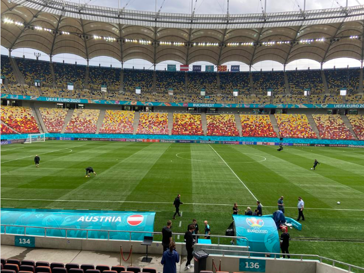 包含奥地利与北马其顿战平,积分榜上并列的词条 包含奥地利与北马其顿战平,积分榜上并列的词条