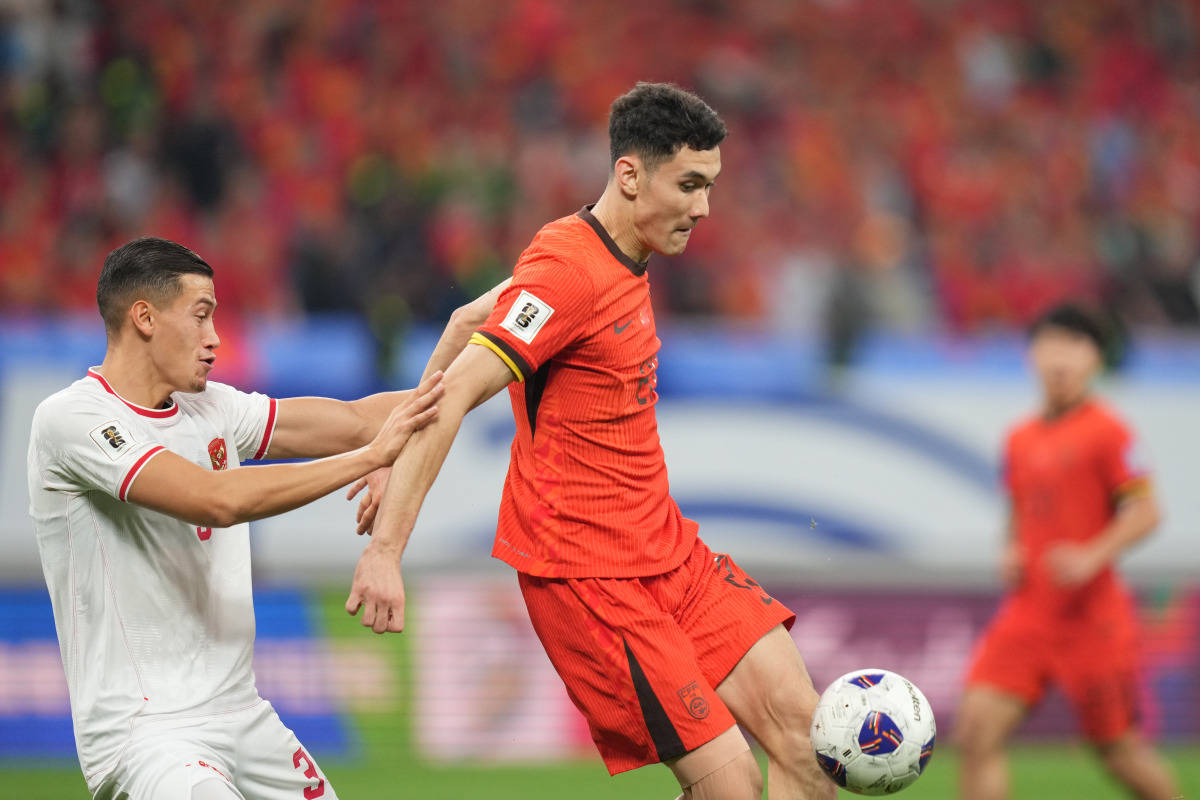 印度尼西亚球队展现拼搏精神,逼平对手 印度尼西亚球队展现拼搏精神,逼平对手