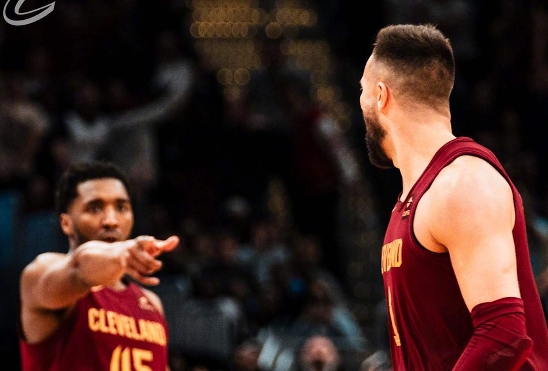 凯尔特人逆转击败骑士