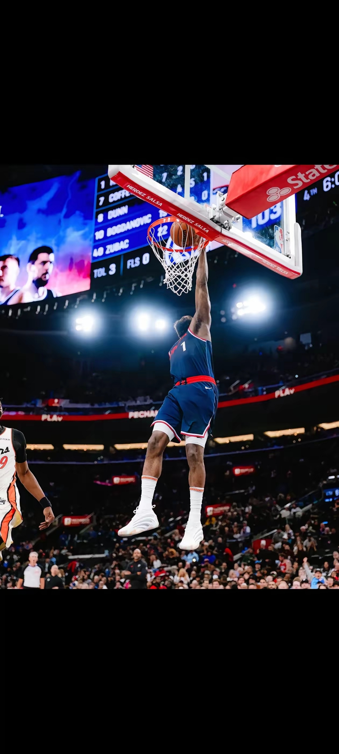 快船再胜尼克斯，迎来七连胜