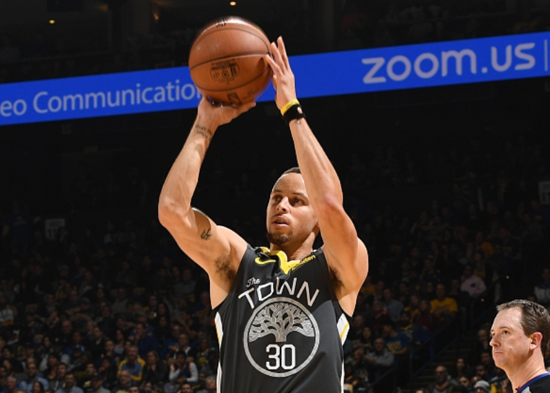 火箭绝杀尼克斯，欧文刷新纪录